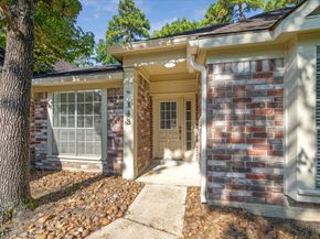 143 W Village Knoll Circle, Spring TX 77381