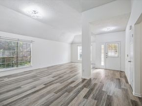 143 W Village Knoll Circle, Spring TX 77381