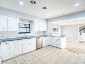 5214 Lodge Creek Drive, Houston TX 77066