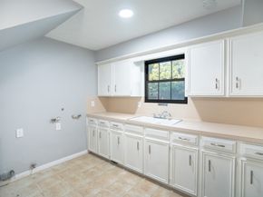 5214 Lodge Creek Drive, Houston TX 77066