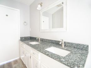 5214 Lodge Creek Drive, Houston TX 77066