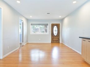 2427 Willowby Drive, Houston TX 77008