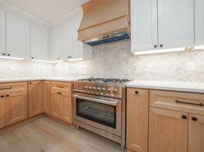 203 S Pathfinders Circle, The Woodlands TX 77381