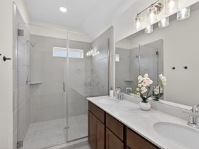 9102 Highland Northern Way, Houston TX 77088