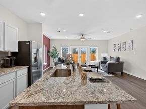 9102 Highland Northern Way, Houston TX 77088