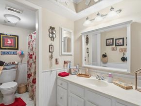 18 Still Glen Court, Spring TX 77381