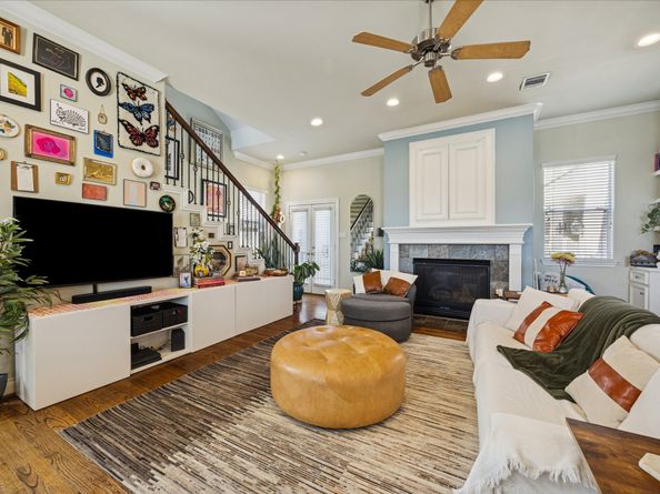 2207 Austin Street, Houston TX 77002