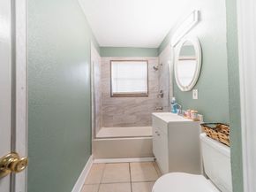 5002 Chennault Road, Houston TX 77033