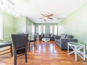 5002 Chennault Road, Houston TX 77033