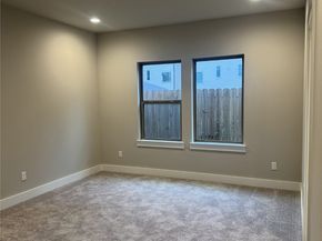 540 Janisch Road F, Houston TX 77018