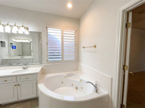 11 Foxworth Court, Sugar Land TX 77479