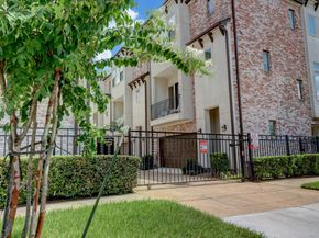 2231 Chenevert Street, Houston TX 77003