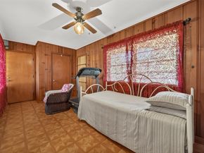 5658 Berry Creek Drive, Houston TX 77017