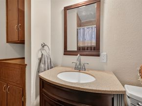 5658 Berry Creek Drive, Houston TX 77017