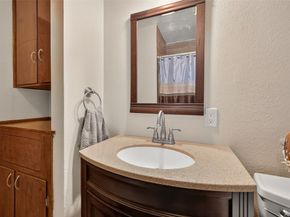5658 Berry Creek Drive, Houston TX 77017
