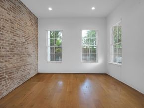 9115 Hammerly Boulevard, Houston TX 77080