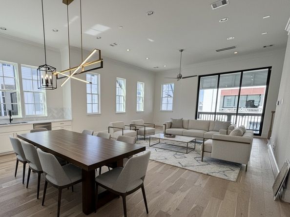 3317 Green Lilly Lane, Houston TX 77008