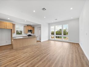 1117 Highland Square Lane, Houston TX 77091