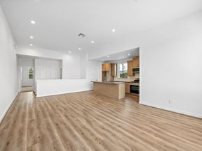 1117 Highland Square Lane, Houston TX 77091