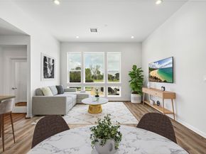 1117 Highland Square Lane, Houston TX 77091