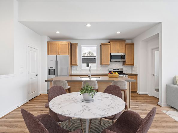 1117 Highland Square Lane, Houston TX 77091