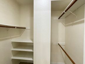 640 Wilcrest Drive 640, Houston TX 77042