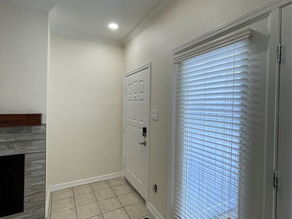 640 Wilcrest Drive 640, Houston TX 77042