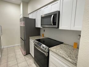 640 Wilcrest Drive 640, Houston TX 77042