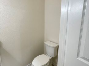 640 Wilcrest Drive 640, Houston TX 77042