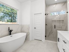 5903 Doolittle Blvd, Houston TX 77033