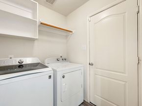 1915 Fergus Park Court, Houston TX 77047