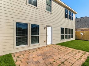 1915 Fergus Park Court, Houston TX 77047