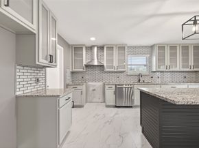 9226 Macmillan Lane, Houston TX 77083