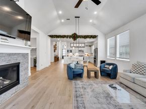 2211 Cherry Bridge Lane, Tomball TX 77375