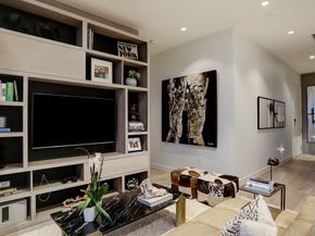 4521 San Felipe Street 1804, Houston TX 77027