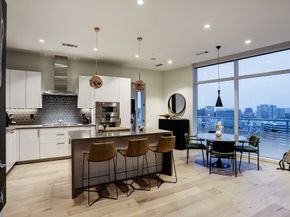 4521 San Felipe Street 1804, Houston TX 77027