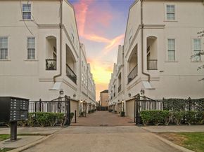 1250 W 23rd Street, Houston TX 77008