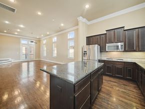 1250 W 23rd Street, Houston TX 77008