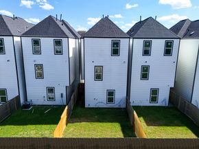 6326 Del Rio Street, Houston TX 77021