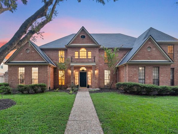 1626 Kings Castle Drive, Katy TX 77450