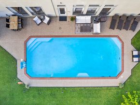 1626 Kings Castle Drive, Katy TX 77450