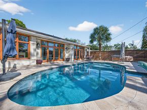 6211 Grovewood Lane, Houston TX 77008