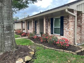 12374 Westella Drive, Houston TX 77077