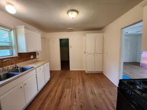 5535 Flamingo Drive, Houston TX 77033