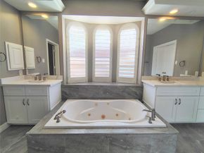 5515 Dawnington Place, Sugar Land TX 77479