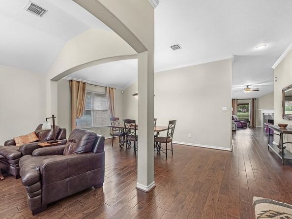 19019 Relay Rd, Humble TX 77346