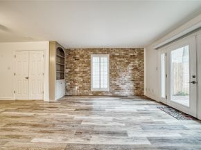 13376 Trail Hollow Drive 3376, Houston TX 77079