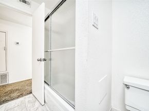 13376 Trail Hollow Drive 3376, Houston TX 77079