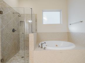 7155 Windwater Lagoon, Houston TX 77036