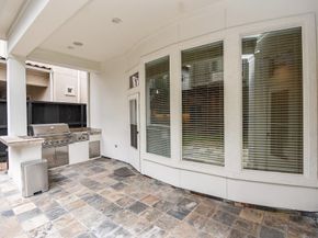 3213 Mcculloch Circle, Houston TX 77056